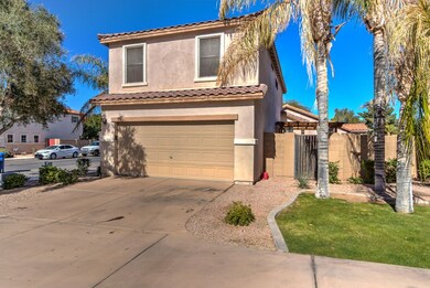687 E Los Arboles Pl-3