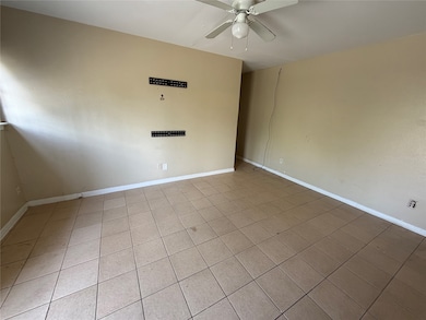 2407 Southmore Blvd unit 3, Houston, TX 77004 - photo 6