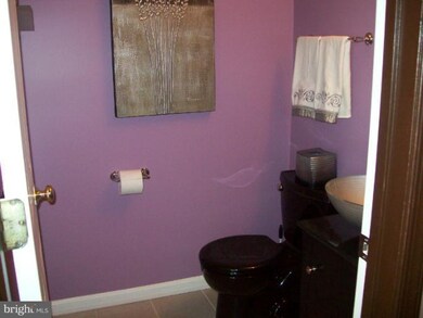 107 Surrey Dr, Ruther Glen, VA 22546 - photo 2