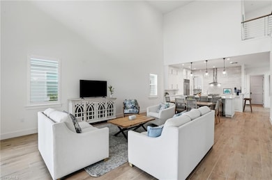 115 Cambria Ln, Naples, FL 34112 - photo 4