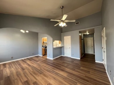 9802 Cantera Ct unit 206B, Laredo, TX 78045 - photo 5