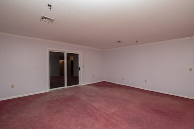 13 Dallas Dr unit 310, Dracut, MA 01826 - photo 5