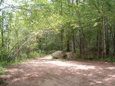 footpath to beach