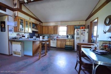 462419 E 1026 Rd, Sallisaw, OK 74955 - photo 3