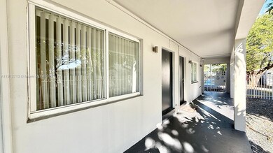 42 SW 14th St unit 103, Dania, FL 33004 - photo 3