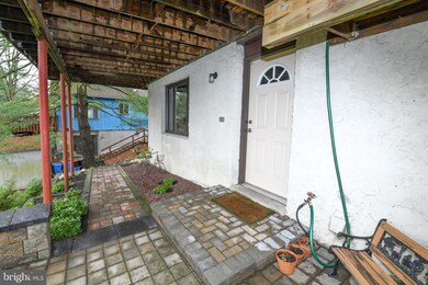 895 Cherry Ln, Southampton, PA 18966 - photo 4