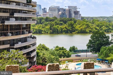 Watergate East Residences unit 903-S, Washington, DC 20037 - photo 2