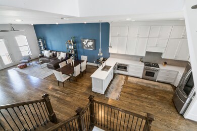 3807 Olde Bourbon Ln, Houston, TX 77018 - photo 4