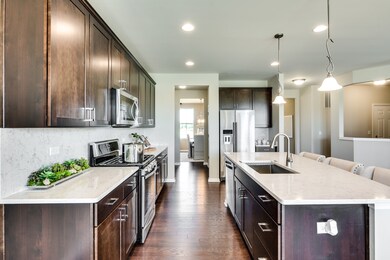 1211 Mariemont Rd, Sugar Grove, IL 60554 - photo 3