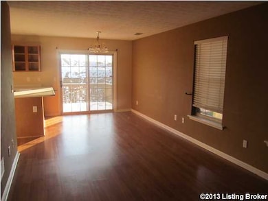 8346 Grand Trevi Dr, Louisville, KY 40228 - photo 7