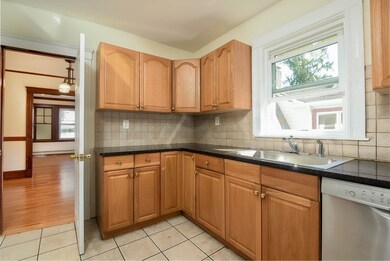 59 Goodenough St unit 2, Brighton, MA 02135 - photo 4