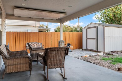 8946 Summerset Meadow Ct, Houston, TX 77075 - photo 6