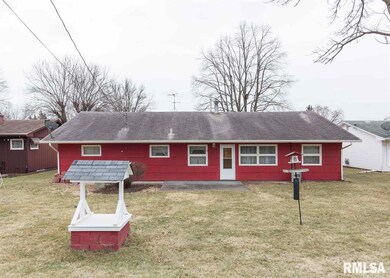 1832 W 38th St, Davenport, IA 52806 - photo 4