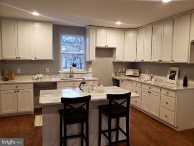 415 Nova Ave, Capitol Heights, MD 20743 - photo 3