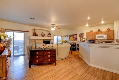 4730 Double Down Dr unit 103, Las Vegas, NV 89122 - photo 7