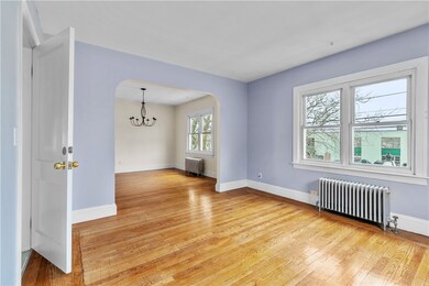 546 Main St unit 2, Warren, RI 02885 - photo 5