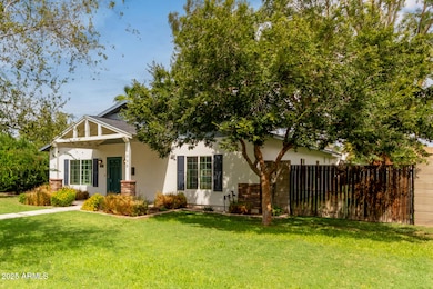 1002 E Medlock Dr, Phoenix, AZ 85014 - photo 4