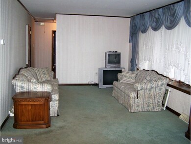 1512 Werner Rd, Hatfield, PA 19440 - photo 6