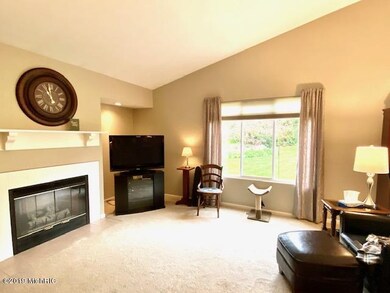 2216 Thistledowne Dr NE, Grand Rapids, MI 49505 - photo 7