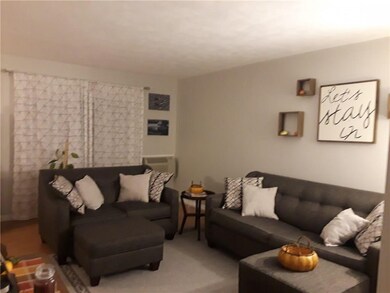 11 Stonehenge Dr, Greenville, RI 02828 - photo 3