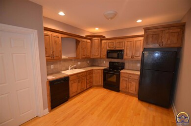 1161 SW Red Oaks Place, Topeka, KS 66615 - photo 5