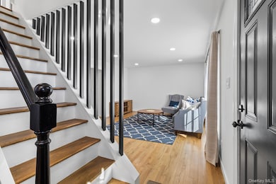 403 15th St, West Babylon, NY 11704 - photo 5