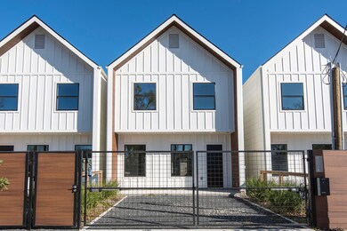 4604 Fisk St unit B, Houston, TX 77009 - photo 2