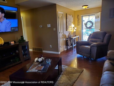 155536543_431814084786806_74881278679097