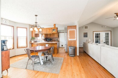 1257 W Bridgewood-6