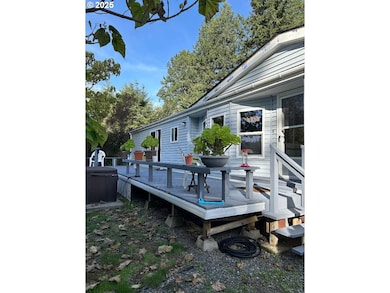 96465 Coverdell Rd unit 20, Brookings, OR 97415 - photo 2