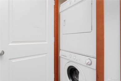 9414 Fremont Ave N unit C, Seattle, WA 98103 - photo 7