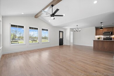 5823 Coldspring Ln, Bartlesville, OK 74006 - photo 2