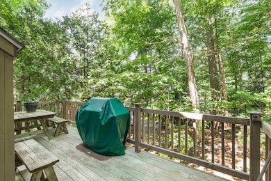 4 Clergy Cir, Nashua, NH 03063 - photo 5