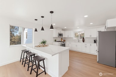 8305 Duncan Ave S, Seattle, WA 98118 - photo 6