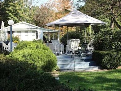 330 S Stone St, West Suffield, CT 06093 - photo 3