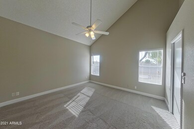 5049 W Chicago Cir S Chandler-print-007-