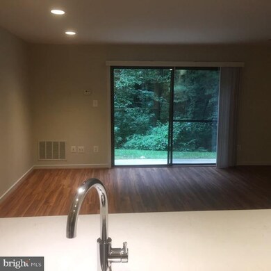 3723B Madison Ln, Falls Church, VA 22041 - photo 7