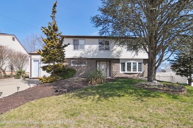 0002-01Front Exterior