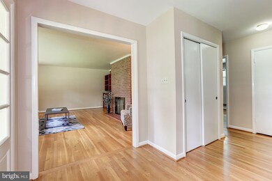 501 Scott Dr, Silver Spring, MD 20904 - photo 3