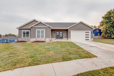 1824 Appleton Ct, Maryville, IL 62062 - photo 2