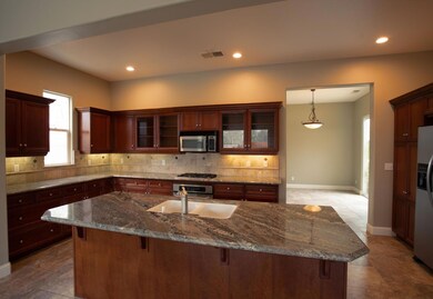 3271 Graybark Ave, Clovis, CA 93619 - photo 5