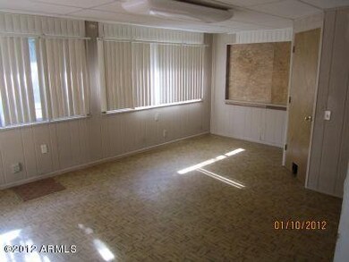 10329 W Mission Ln, Sun City, AZ 85351 - photo 3