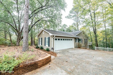 2045 Woodland Dr, Macon, GA 31211 - photo 2