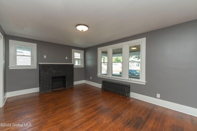 204 Swan St, Schenectady, NY 12302 - photo 7