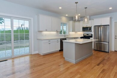 27 Overlook Dr, Danvers, MA 01923 - photo 6