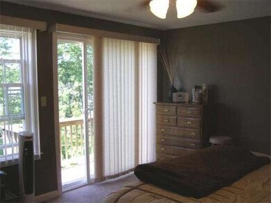 10 Mountain Laurel Ln, Fitchburg, MA 01420 - photo 5