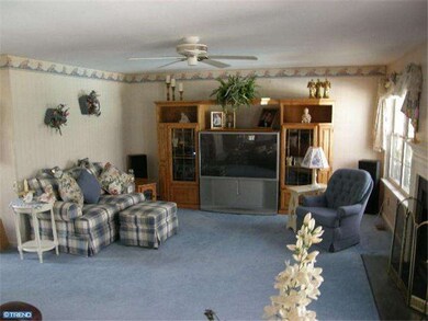 1648 Pennfield Dr, West Deptford, NJ 08086 - photo 7