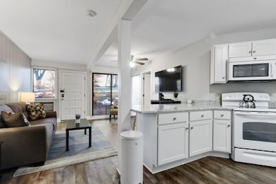 D KITCHEN TO LIVING ROOM