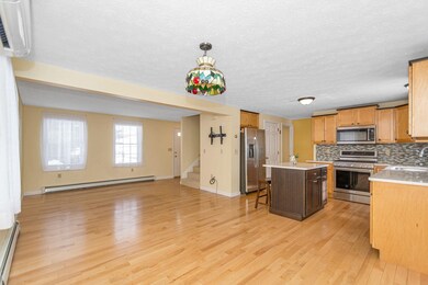 13 Quincy St, Concord, NH 03301 - photo 2