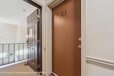 05-500-Woodingham-Dr-#23-East-Lansing-MI